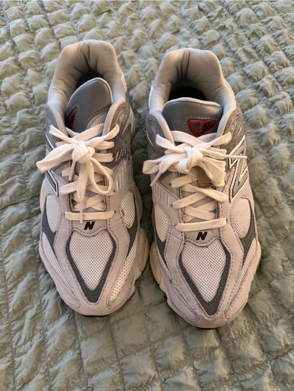 New Balance 9060